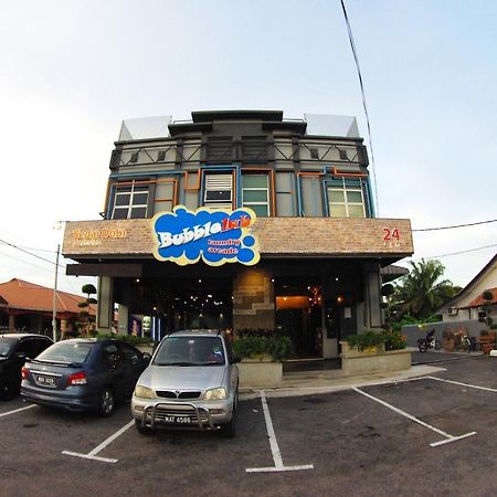 Tube Hotel Klebang Melaka 외부 사진