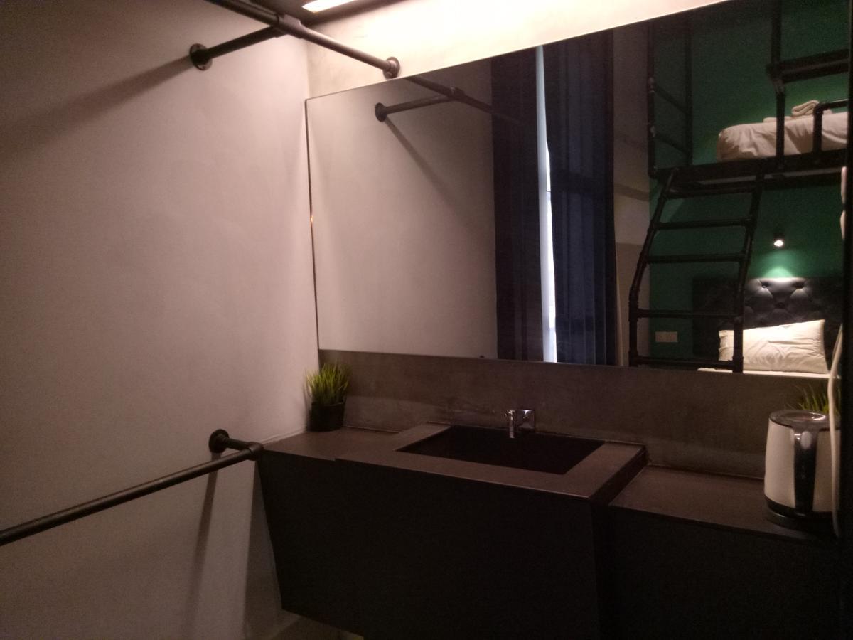 Tube Hotel Klebang Melaka 외부 사진