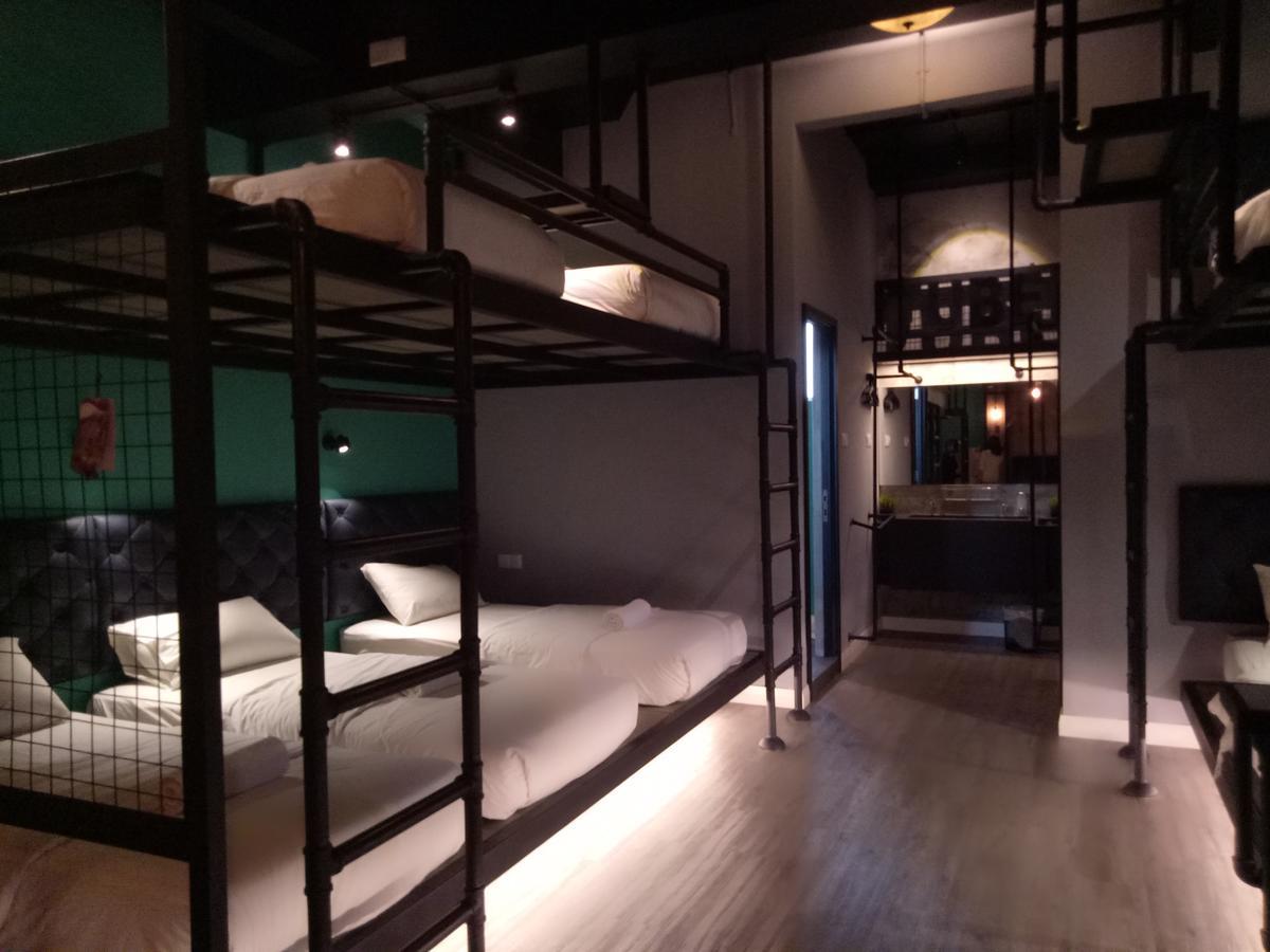 Tube Hotel Klebang Melaka 외부 사진